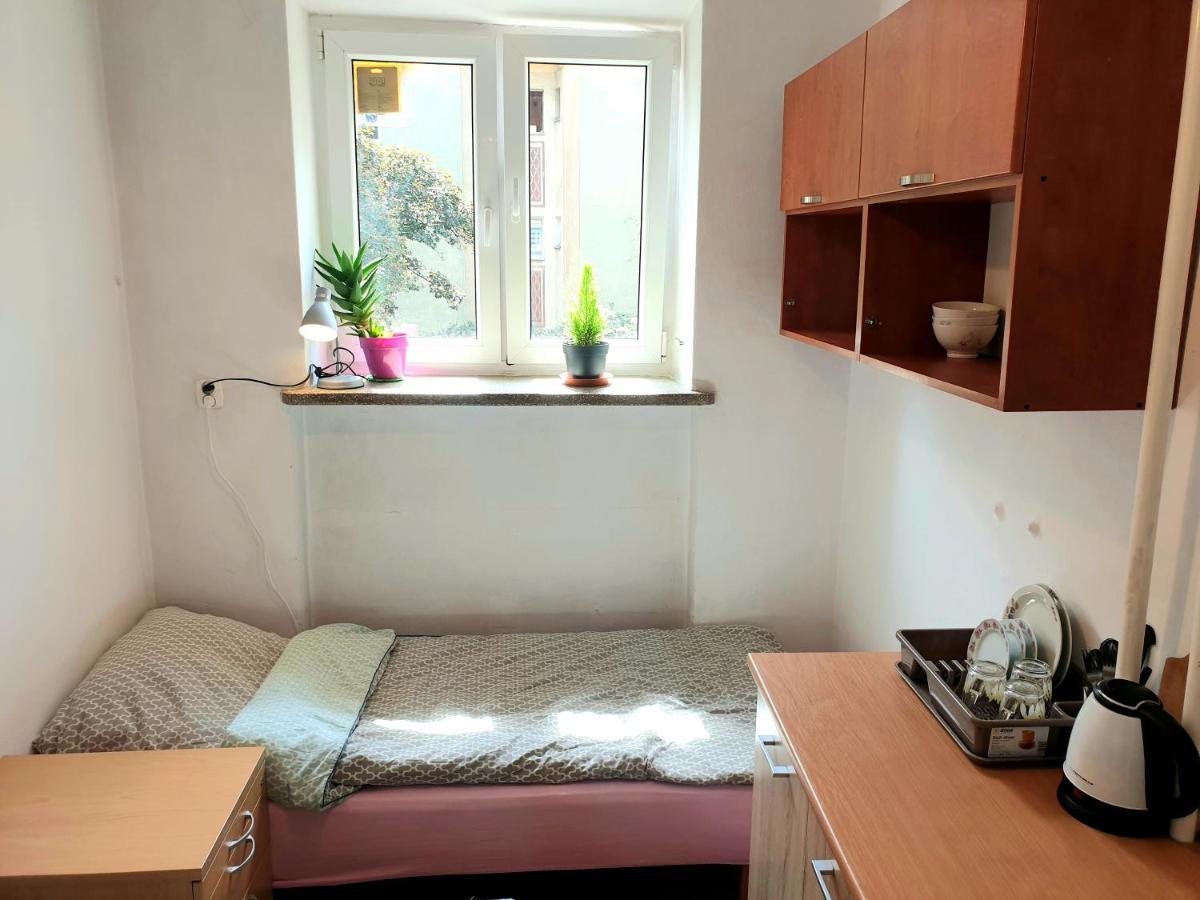 ורשה Rooms By Kino Femina מראה חיצוני תמונה