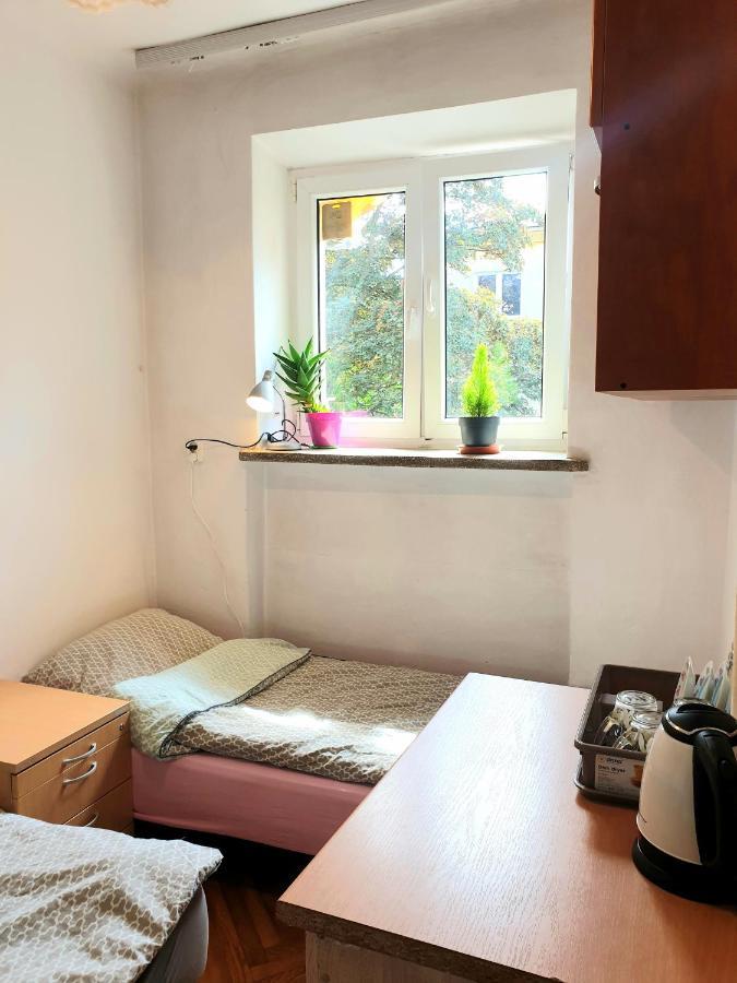 ורשה Rooms By Kino Femina מראה חיצוני תמונה